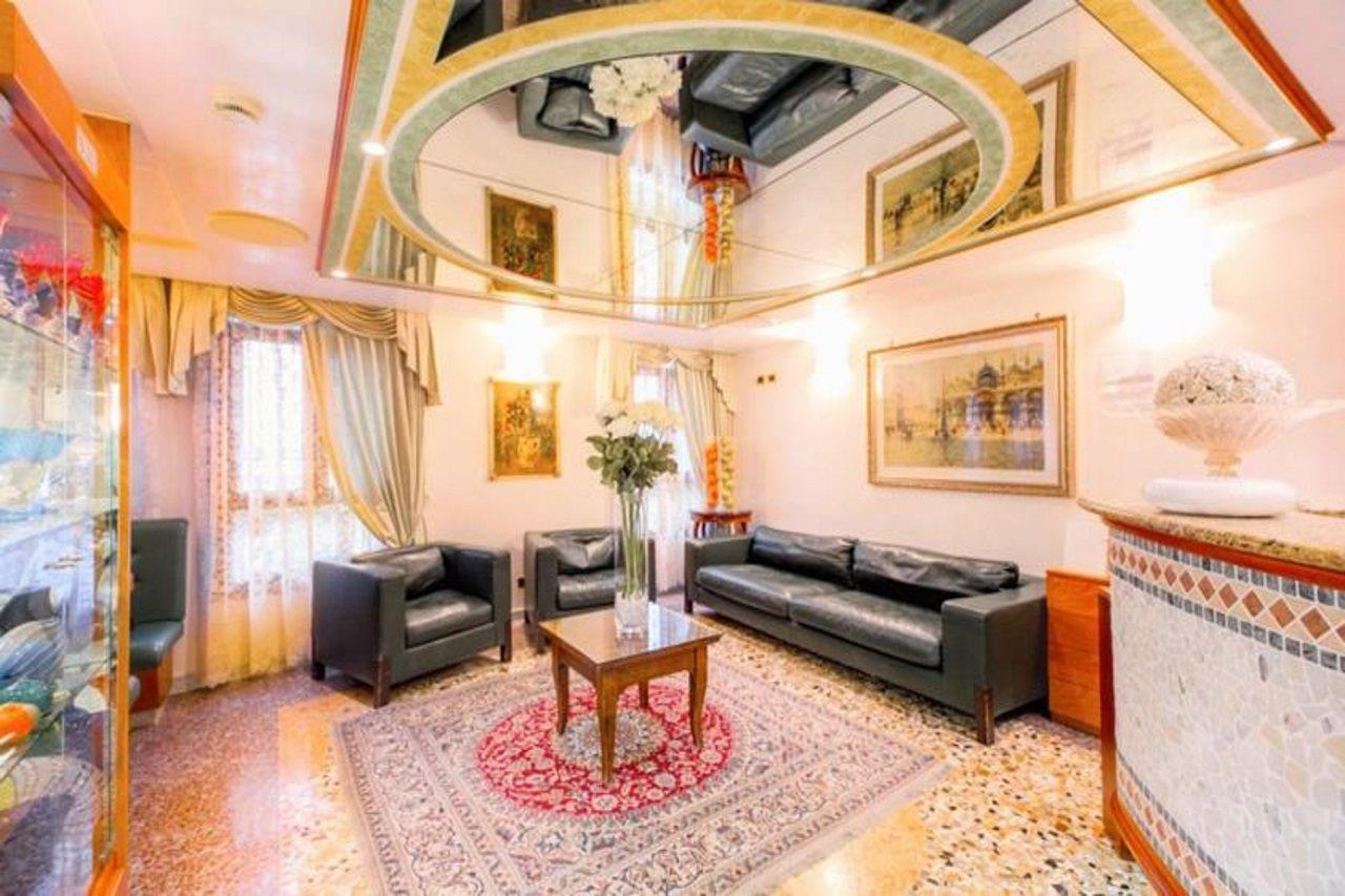Готель Antica Casa Carettoni Венеція Екстер'єр фото